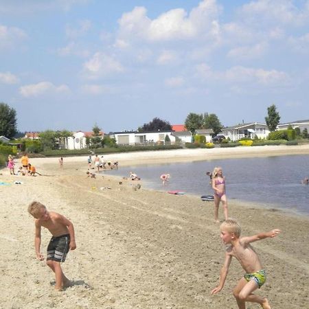 Stacaravan Huren In Het Hart Van Bosrijk Drenthe Op Recreatiepark De Tien Heugten Schoonloo Exterior photo
